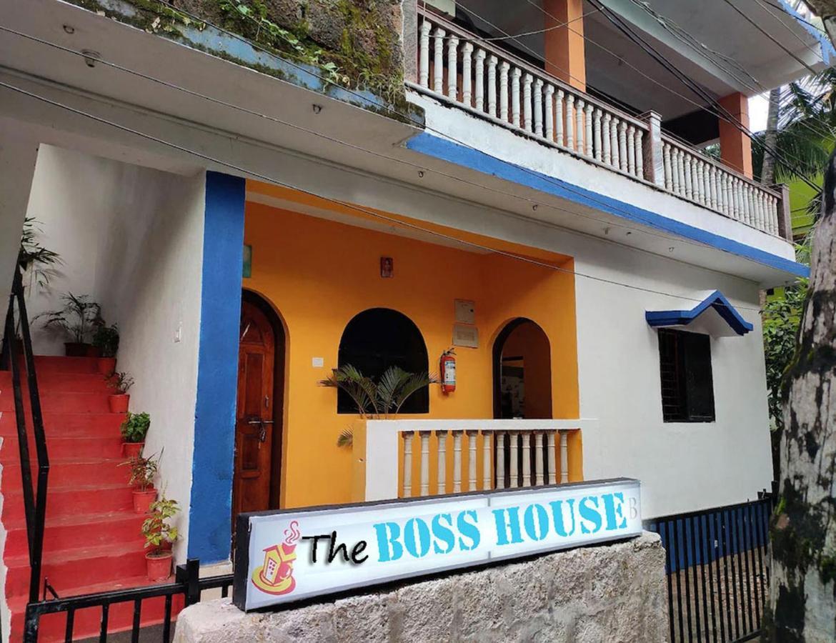 阿姆波尔 The Boss House酒店 外观 照片